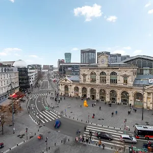Apartment For 4 In Front Of Flandres Station, Lille