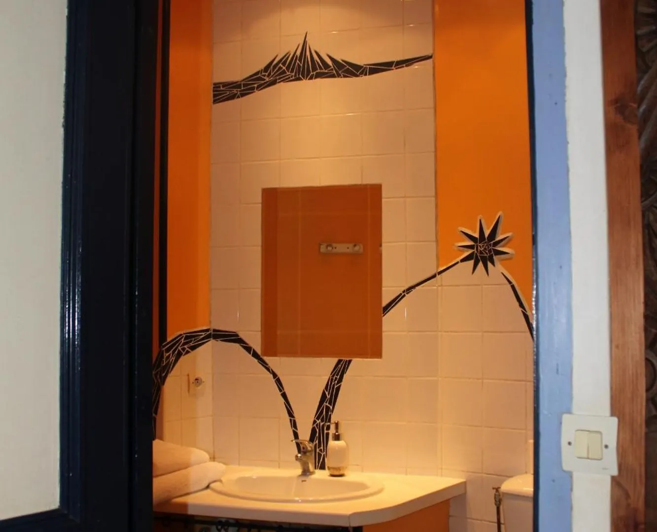 Chez Christophe Λιλ Bed and Breakfast